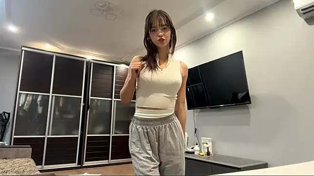 ChrissyPercival - Let’s bite and suck on my finger.