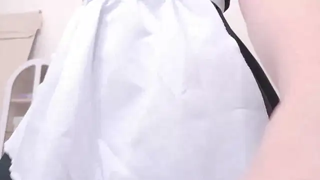 Kanna-dakanna - 盗撮アングルでパンチラ💕
