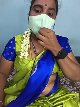 Tamil_riyalini12