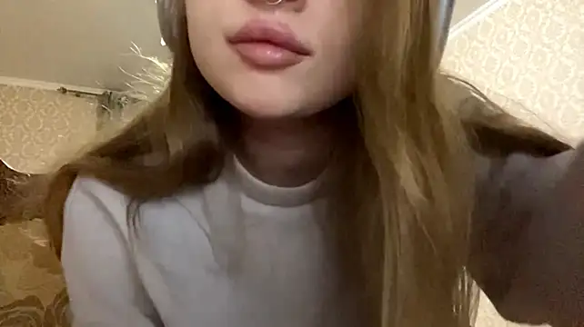 MyrtisBrighter - naked tits