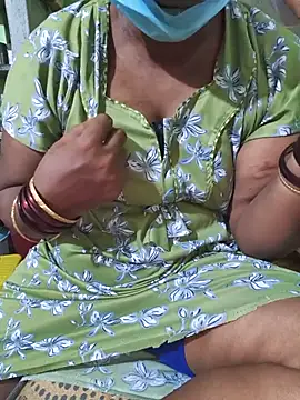 Tamilselviroja- - 🥰 full body oil massage 😍