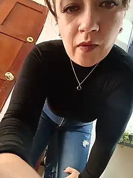 Tata_sanz_ - Show My bobs milk
