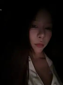 Xiaojingling1122 - 车后座全裸