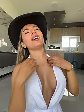 Kataliina___ - get naked+3 min toy control