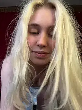 LovelyMiu - sexy suck my little finger