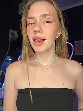 MilaMoone - 🎄tease perfect NAKED TITS shake 3 min🎀