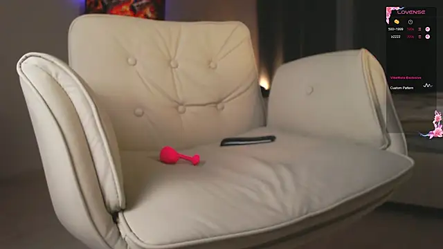 Evangellina - feet tease