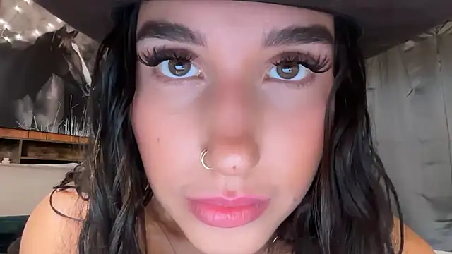 Ella2sweet - boob tease