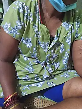 Tamilselviroja- - 🥰 full body oil massage 😍
