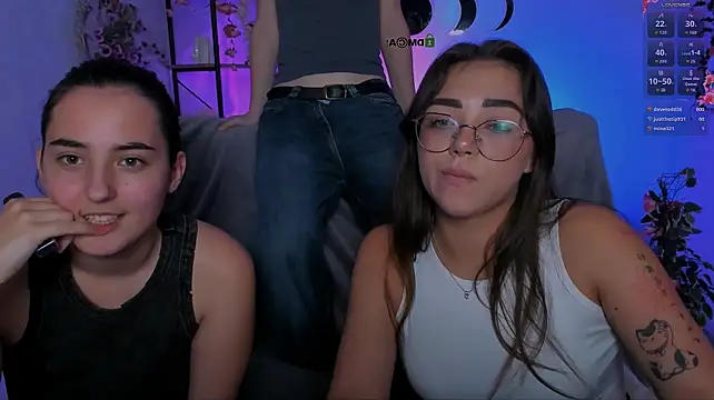 Kiki_swan - fiash tits
