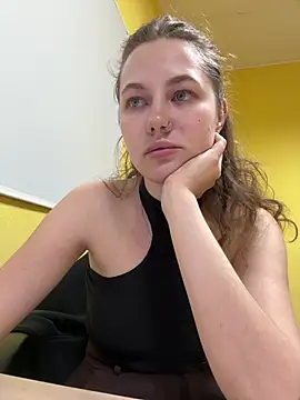 AsynaYuuki - naked PUSSYLIPS RIGHT HERE IN SCHOOL🍓💦