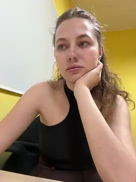 AsynaYuuki - naked PUSSYLIPS RIGHT HERE IN SCHOOL🍓💦