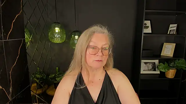 NataliMellow - A sexy dance for you