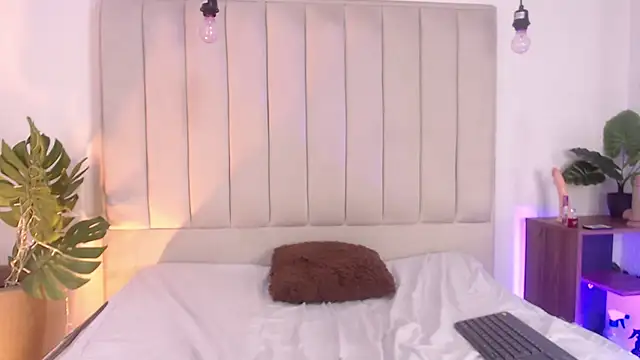 Nessa_sex - RUB MY PUSSY 5 MIN