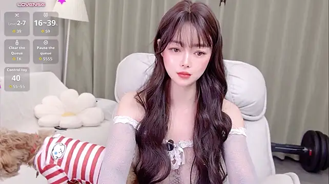 Uikyy1 - 要站在光里 不要光站在那里