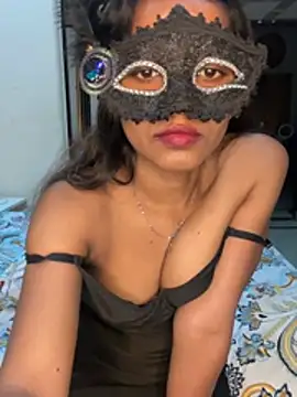 Too_yum_girl