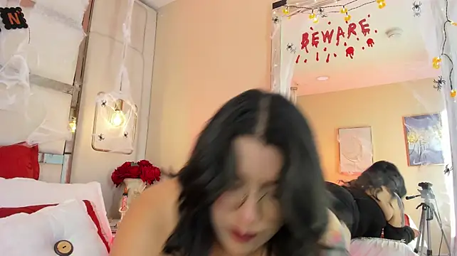 Elizavenus - tease clit and spank pussy