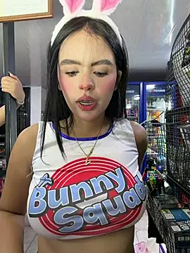 Kitty_rousse01 - suck my nipples and bite them