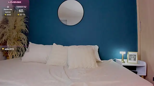 Andrea_florez1 - show pussy