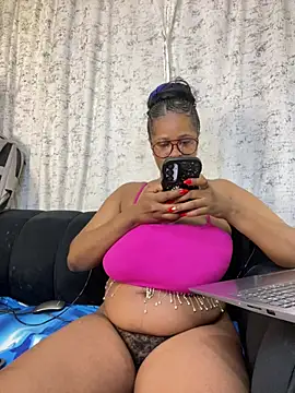 Sexy_boobs97 - let it rain