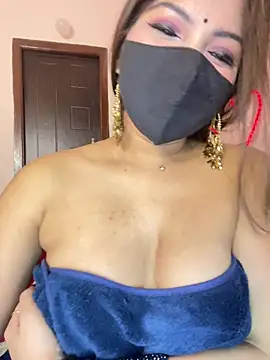 Berry_blossom - Ice on pussy 🧊3mint toy control ⚡️