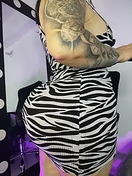 Silvanarouse - Anal beads + shaking ass in doggy style