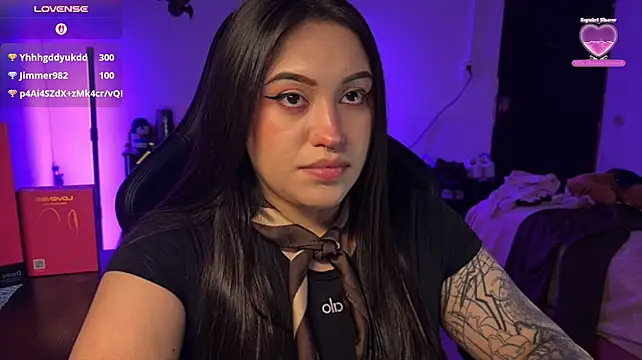 Lilyhotson - show squirt with control domi 10 min