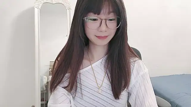 Angel_81 - 有没有资本介入一下 我太难了！！！