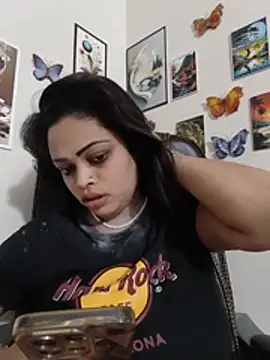 Pinky-2 - Oiling My Sexy Pussy Hole