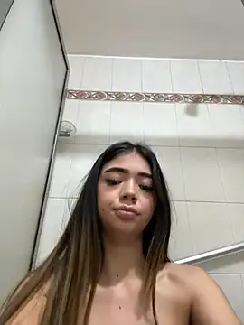 HoneyMollyX - DOGGY + FINGERING MY PUSSY & SPANK ME