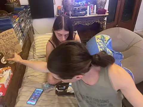 Andreaprofilihome - Pecorina con guinzaglio