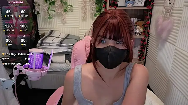 GoddessCallista - Fuck Show: Browny (Dildo) + Lush 5 mns