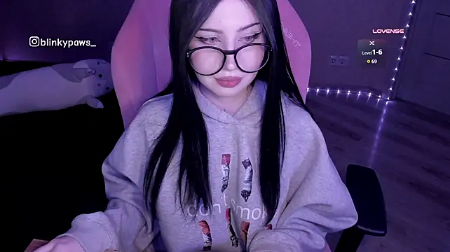 Blinkypaws