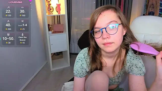 LiaBroock - tease top