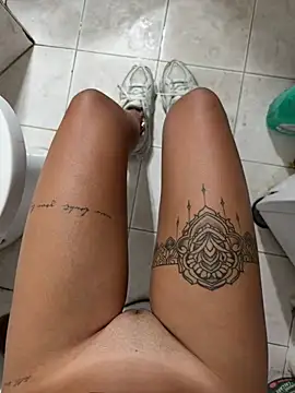 Thegirlofthemirror - Culo aperto a pecora