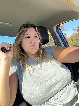 Latinamommy26 - Flash tits