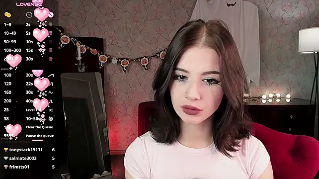 Crispy_Coy - shake tits and ahegao