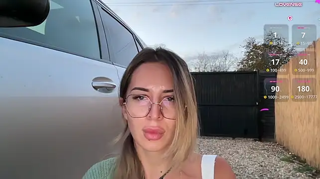 Livia777 - Nice guys make girls cum first ! 🔥