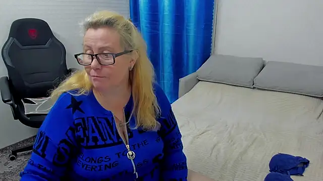 Frau_Marta - surprise