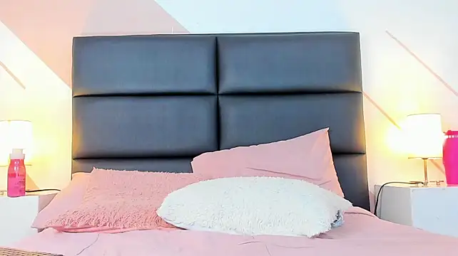 Sofiaa_Reyes - SPANK that ASS x10