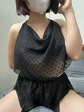 Meii-meyy - Naked & cum my clit