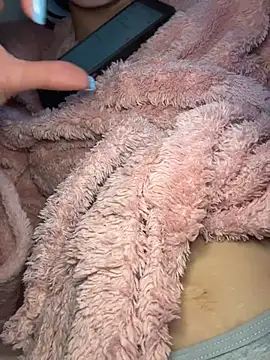 Feuchtes_traumchennn - Show Pussy || LT 3x Videos