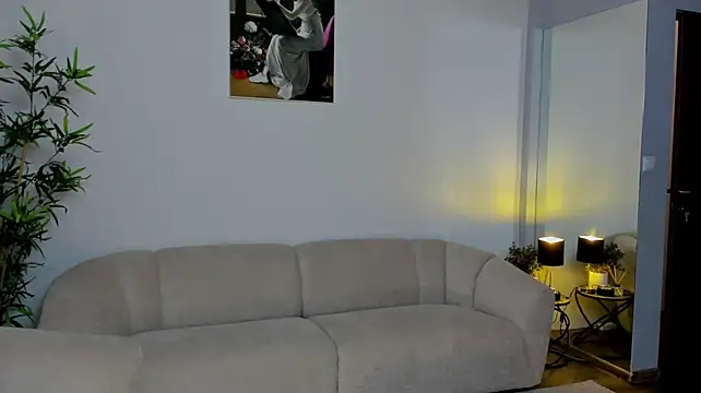 Anya-Ray - secret tease