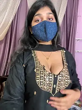 Lisa_afreen - Last tipper name on boobs