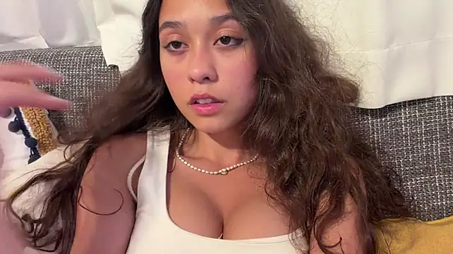 ReynaMccarron - take off my cute bra