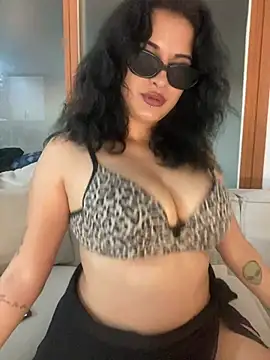 Arenekumsal - Yayın bitene kadar Dildo otur kalkma