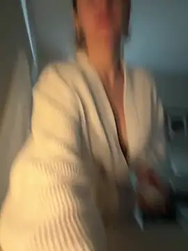 Xoxoxjenn - LT GETS SNAP + NEW NUDES