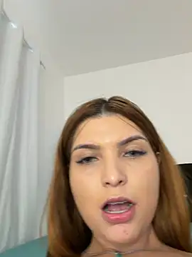 Mel_PinkBR - 🌸fuder o cuzinho com plug de vidro🔥🥵