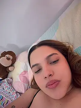 Colibri_xxx - SPANK ASS x5 HIDDEN MY FAMILY