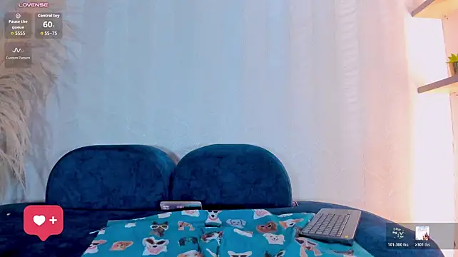 Naomii_Viper